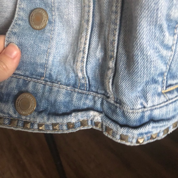 Denim jacket - Picture 3 of 4